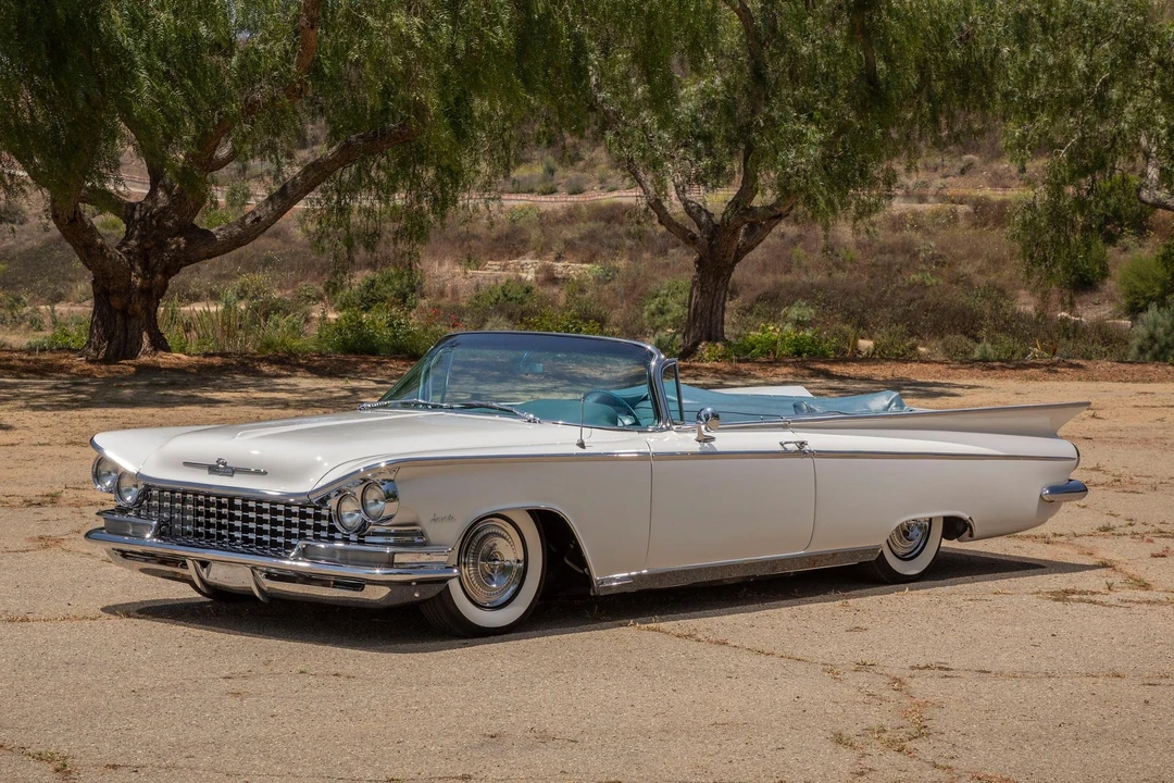 1959 Buick Invicta - Image 8 of 31