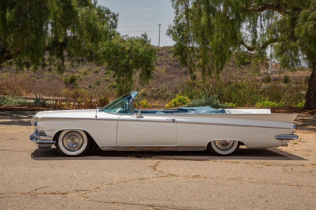 1959 Buick Invicta - Image 18 of 31