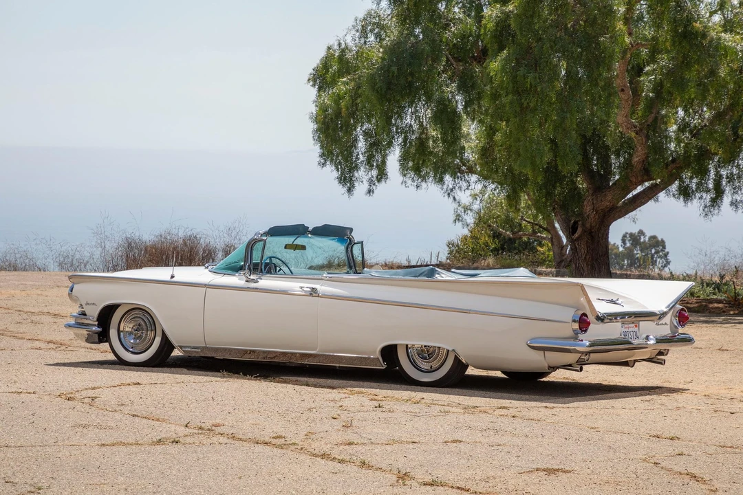 1959 Buick Invicta - Image 25 of 31