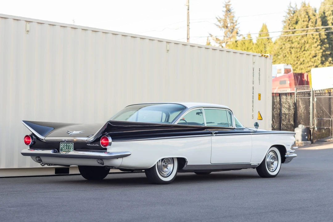 1959 Buick Invicta - Image 14 of 31
