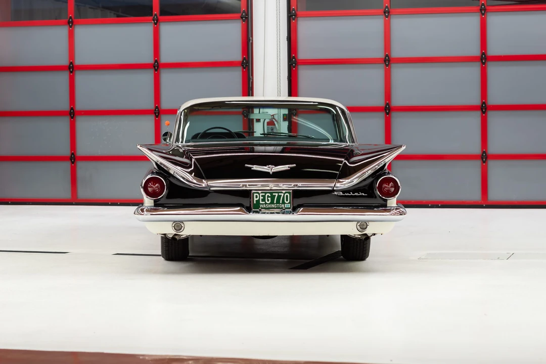1959 Buick Invicta - Image 23 of 31