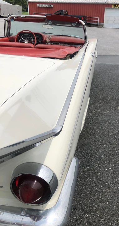1959 Buick LeSabre - Image 30 of 31
