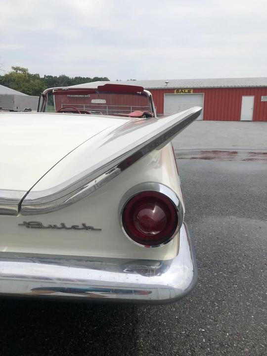 1959 Buick LeSabre - Image 25 of 31