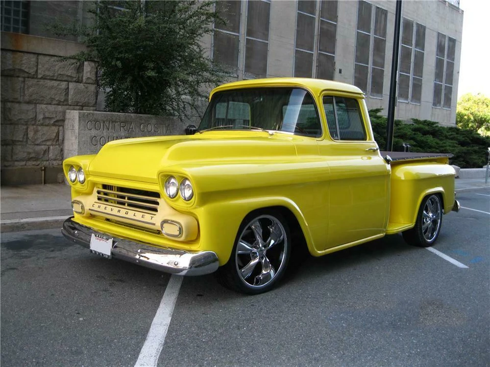 1959 Chevrolet Task Force - Image 2 of 5