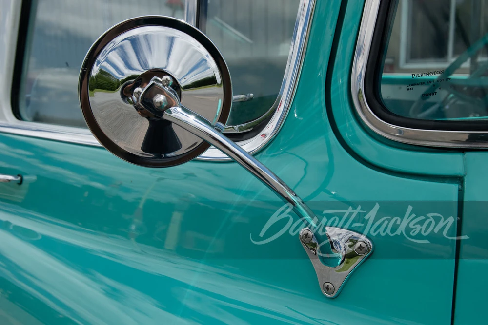1959 Chevrolet Task Force - Image 12 of 31