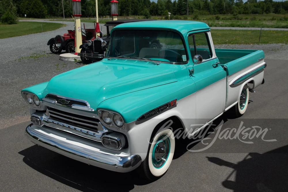 1959 Chevrolet Task Force - Image 19 of 31