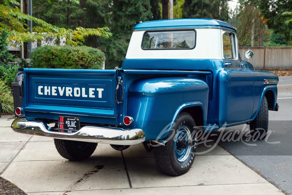 1959 Chevrolet Task Force - Image 9 of 10