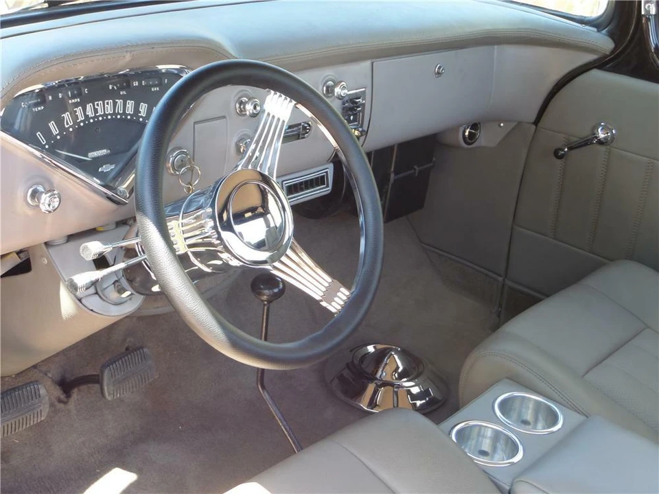 1959 Chevrolet Task Force - Image 4 of 5