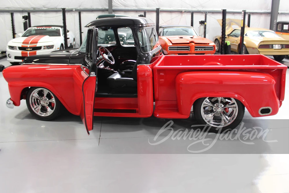 1959 Chevrolet Task Force - Image 14 of 31