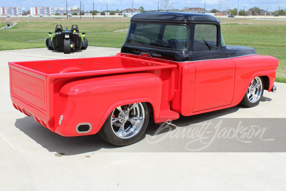 1959 Chevrolet Task Force - Image 23 of 31
