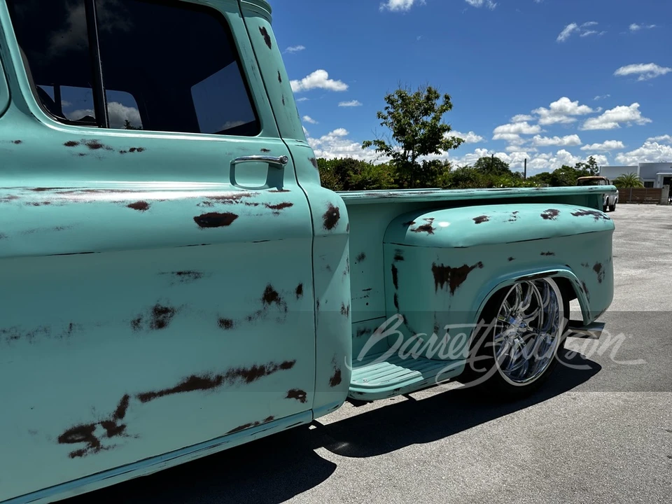 1959 Chevrolet Task Force - Image 7 of 13