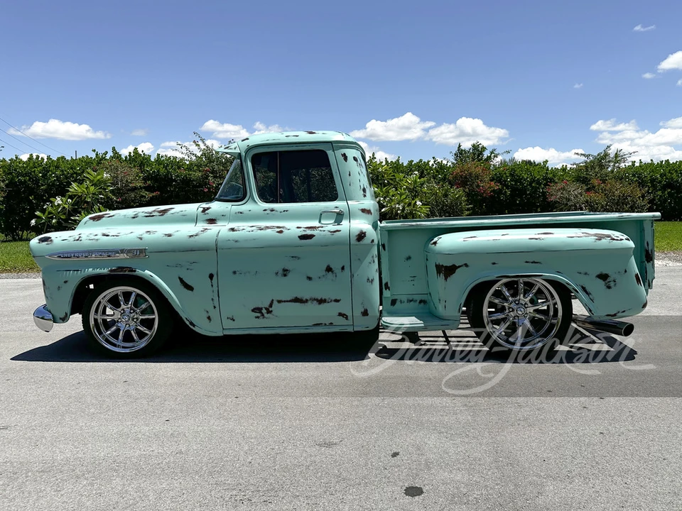 1959 Chevrolet Task Force - Image 8 of 13