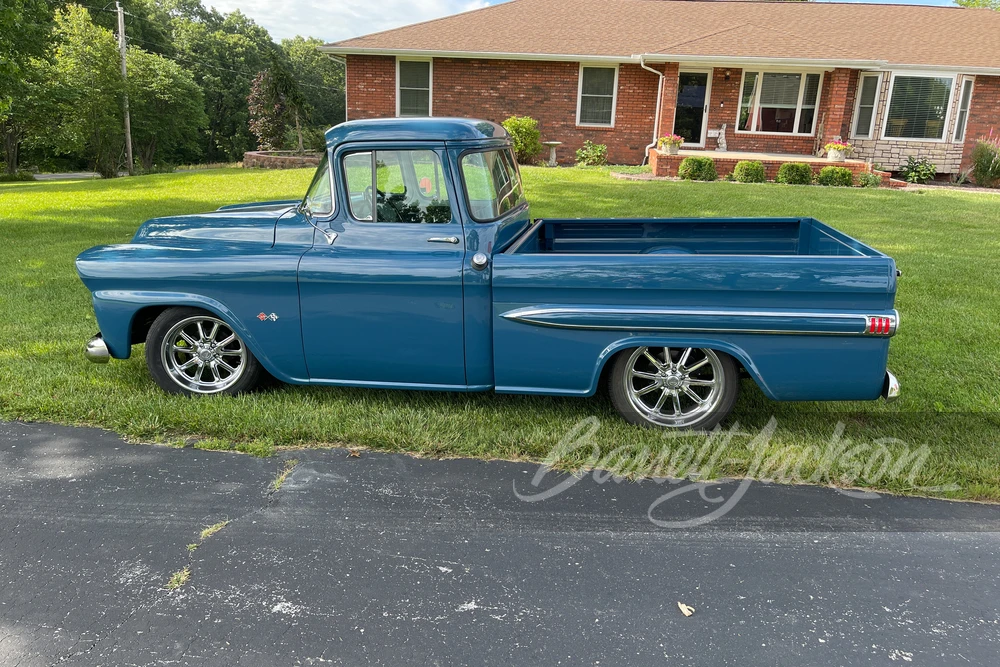 1959 Chevrolet Task Force - Image 15 of 15