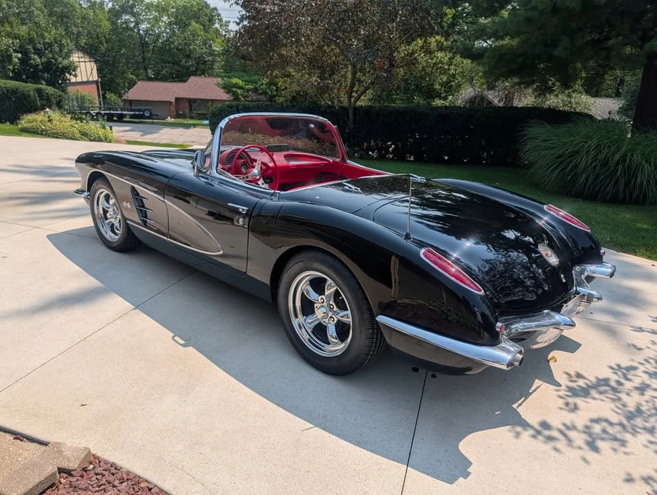 1959 Chevrolet Corvette C1 - Image 2 of 17