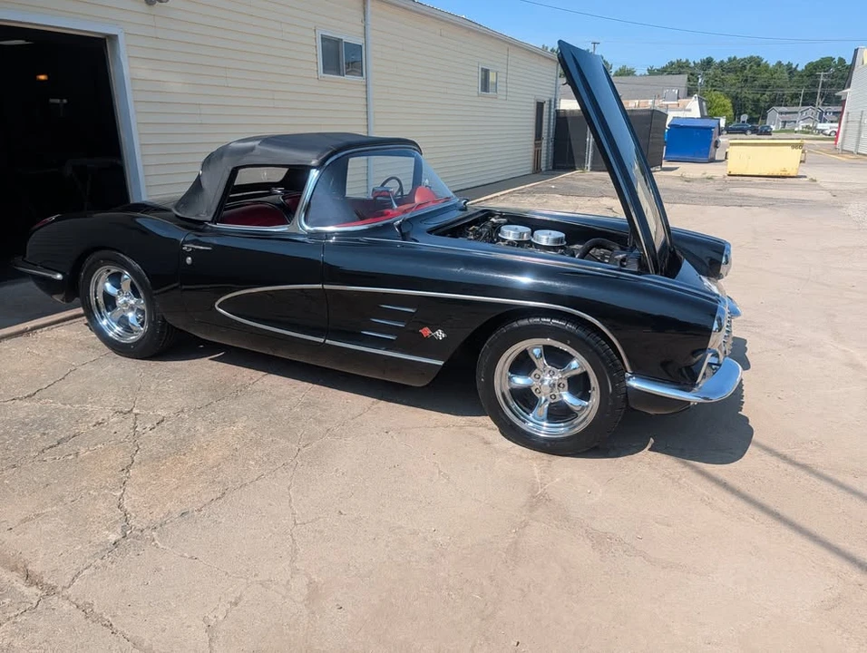 1959 Chevrolet Corvette C1 - Image 16 of 17