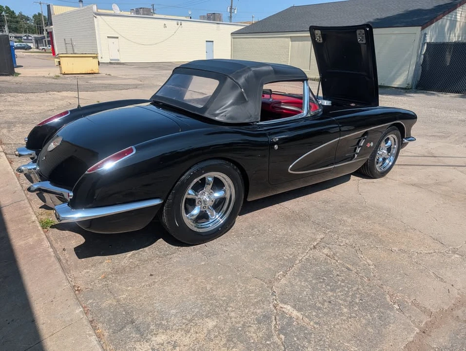 1959 Chevrolet Corvette C1 - Image 17 of 17
