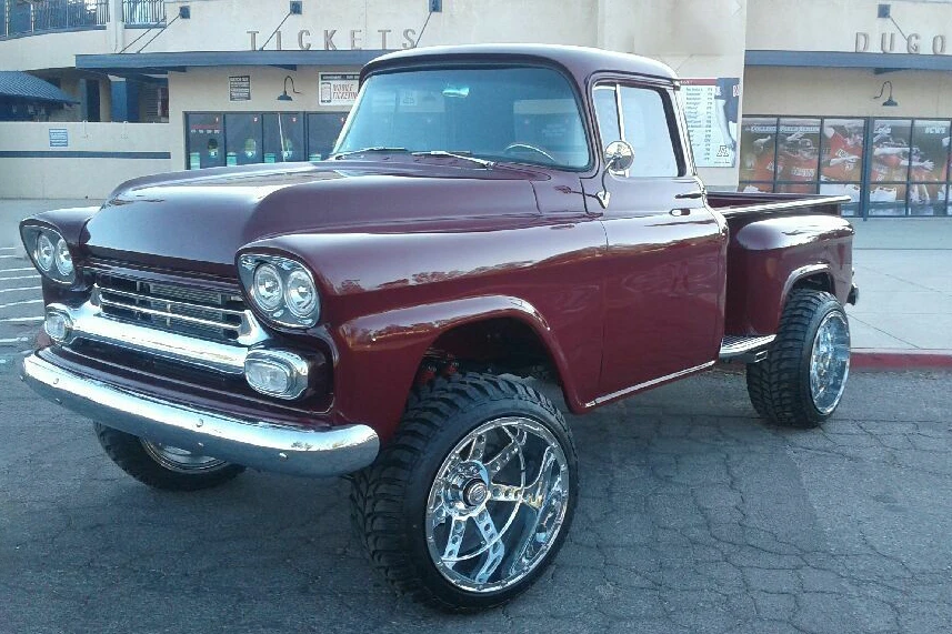 1959 Chevrolet Task Force - Image 8 of 9