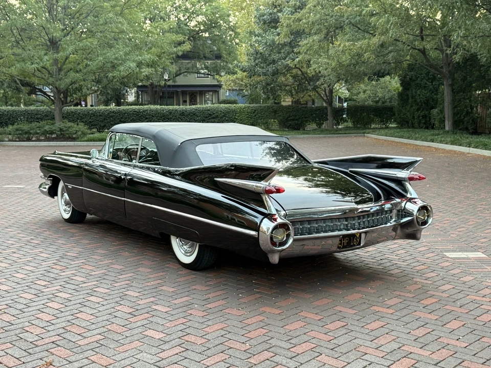 1959 Cadillac Series 62 5th Gen - Image 15 of 31