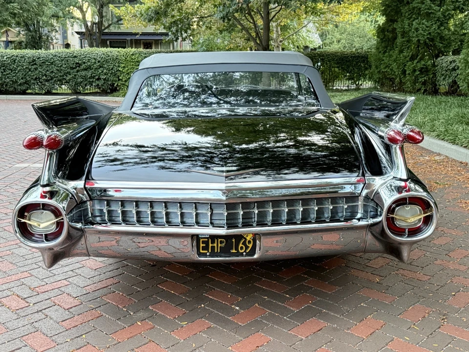 1959 Cadillac Series 62 5th Gen - Image 16 of 31
