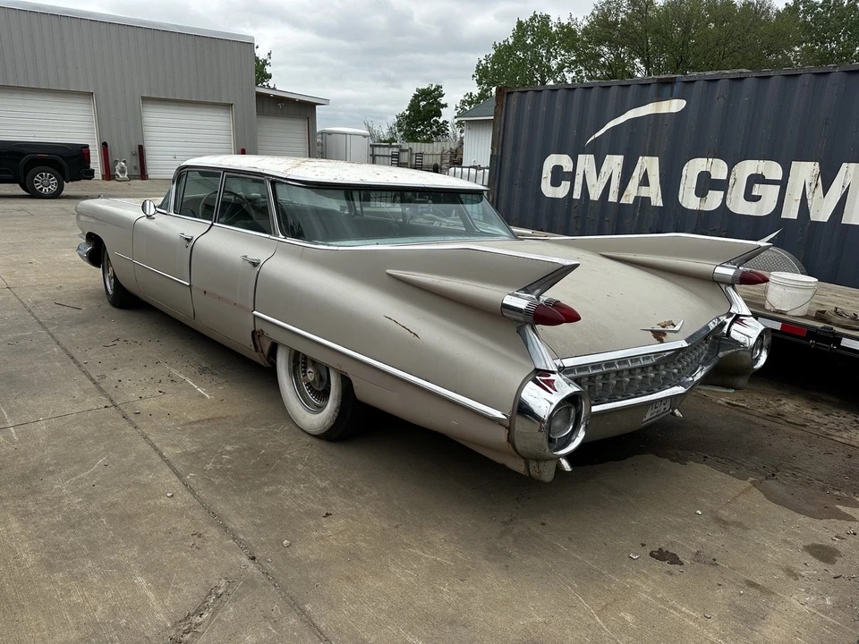 1959 Cadillac Series 62 5th Gen - Image 2 of 20
