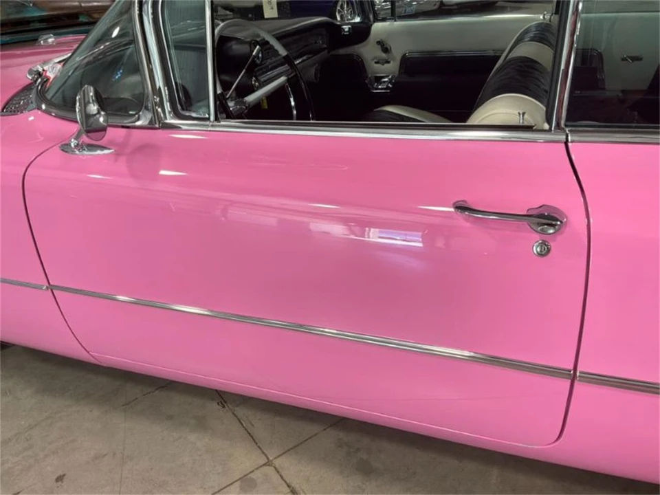 1959 Cadillac DeVille 1st Gen - Image 14 of 30