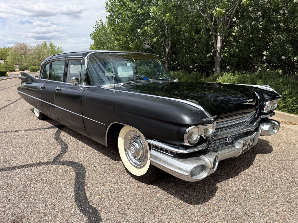 1959 Cadillac Series 70 & 75 - Image 7 of 31