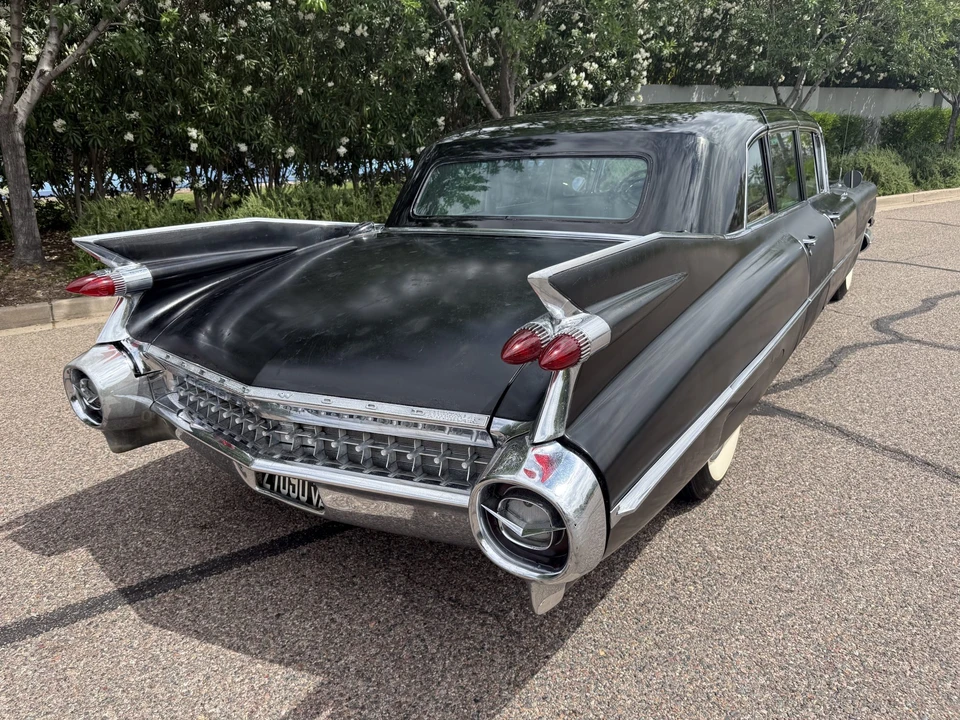 1959 Cadillac Series 70 & 75 - Image 13 of 31