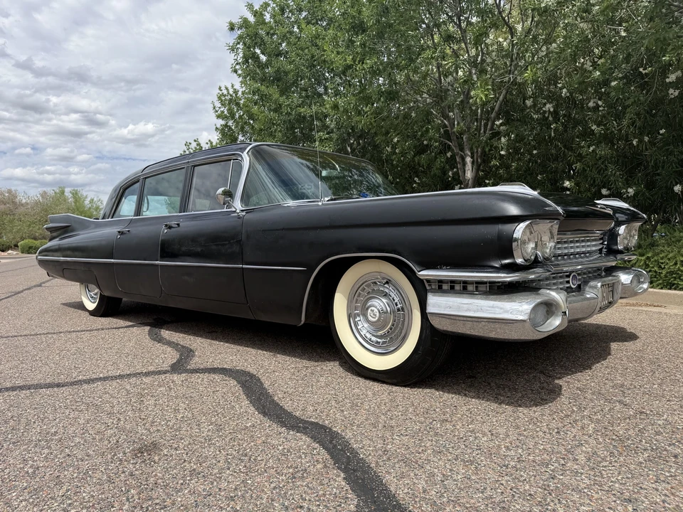 1959 Cadillac Series 70 & 75 - Image 17 of 31
