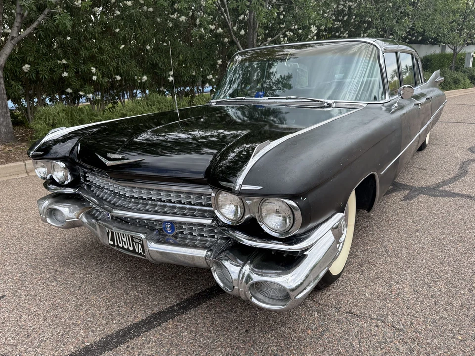 1959 Cadillac Series 70 & 75 - Image 4 of 31