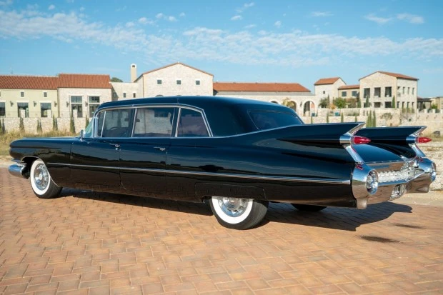 1959 Cadillac Series 70 & 75 - Image 2 of 9