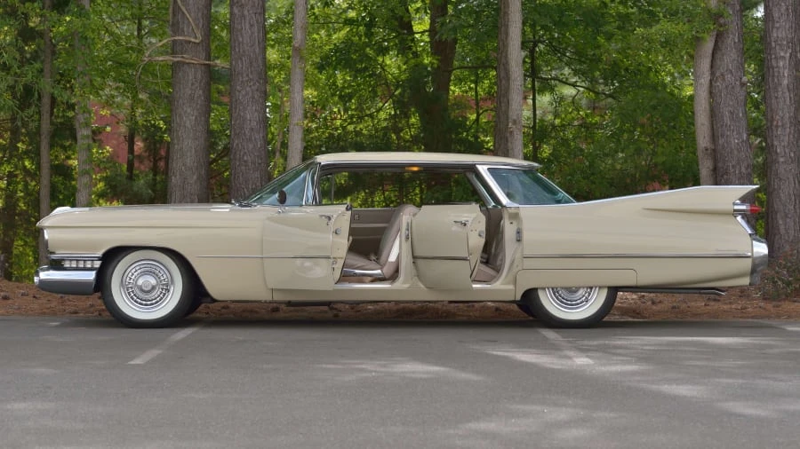 1959 Cadillac DeVille 1st Gen - Image 17 of 24