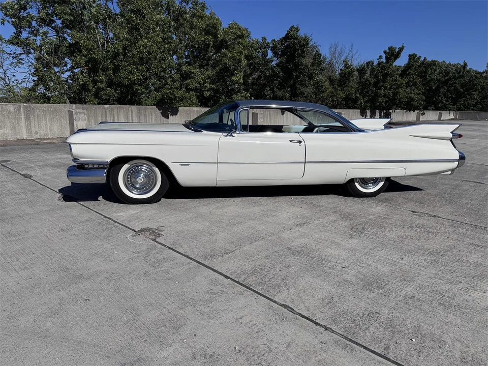 1959 Cadillac Series 62 5th Gen - Image 7 of 31
