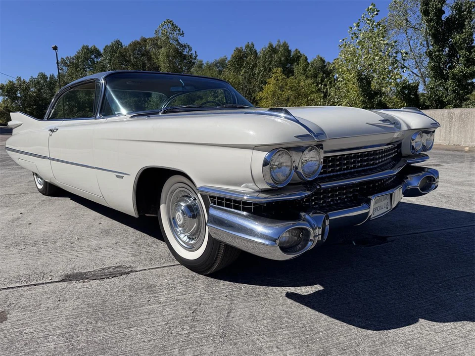 1959 Cadillac Series 62 5th Gen - Image 28 of 31