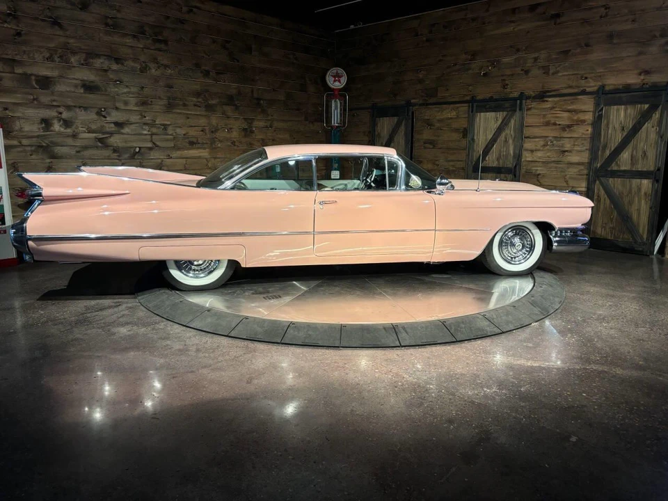 1959 Cadillac Series 62 5th Gen - Image 9 of 31