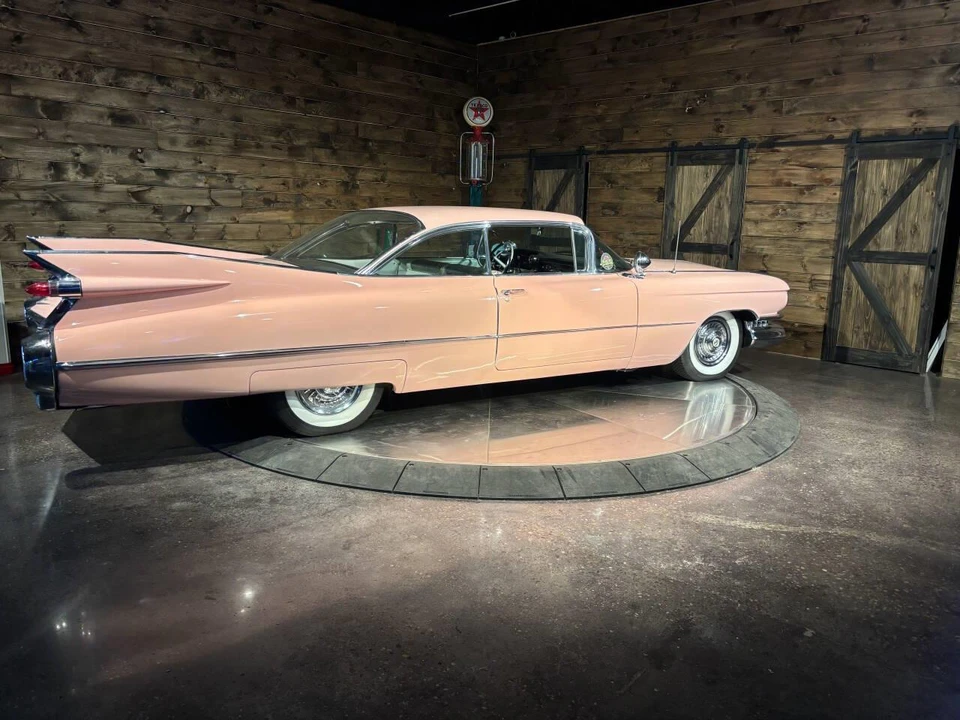 1959 Cadillac Series 62 5th Gen - Image 10 of 31