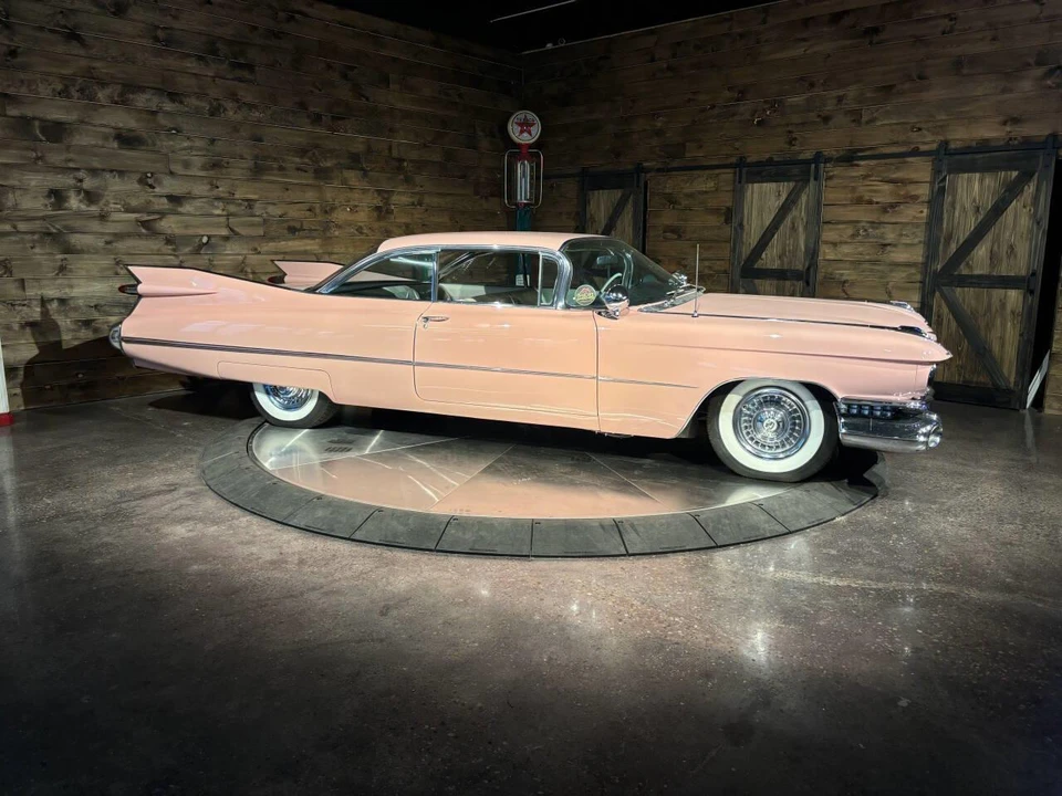 1959 Cadillac Series 62 5th Gen - Image 11 of 31