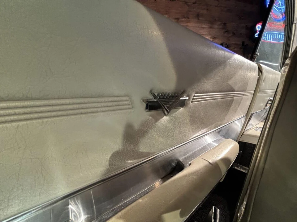 1959 Cadillac Series 62 5th Gen - Image 25 of 31