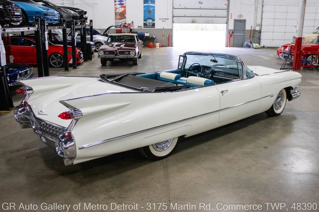 1959 Cadillac Series 62 5th Gen - Image 8 of 31