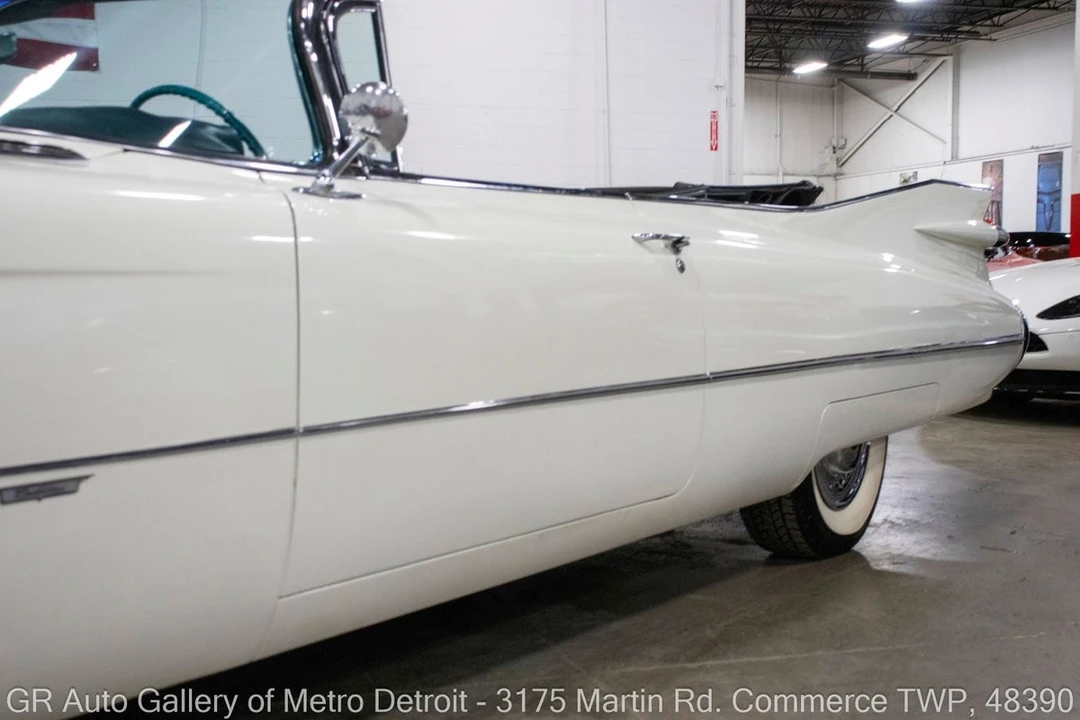 1959 Cadillac Series 62 5th Gen - Image 23 of 31