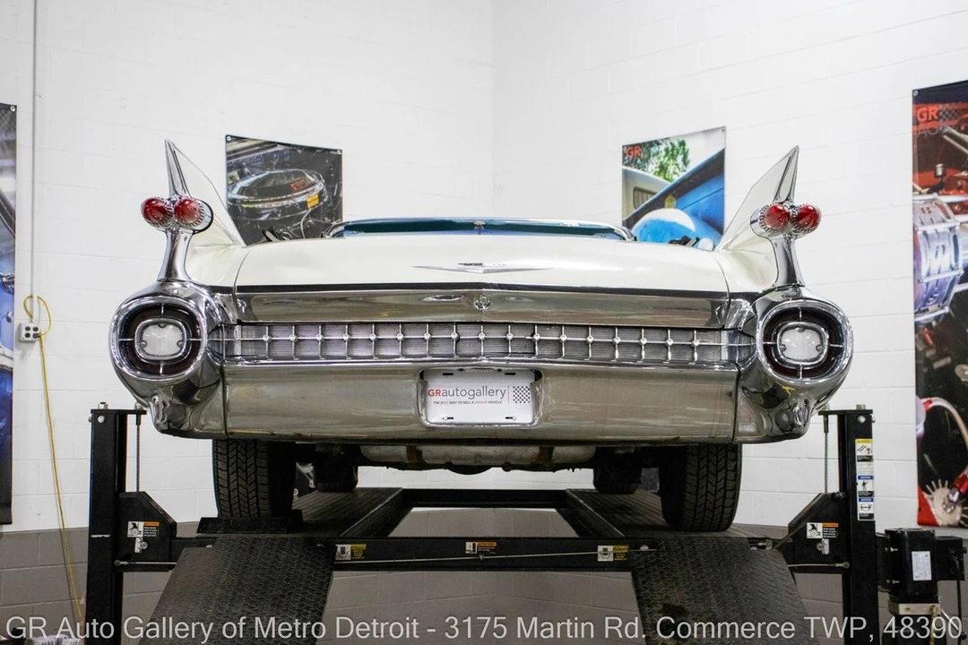 1959 Cadillac Series 62 5th Gen - Image 22 of 31