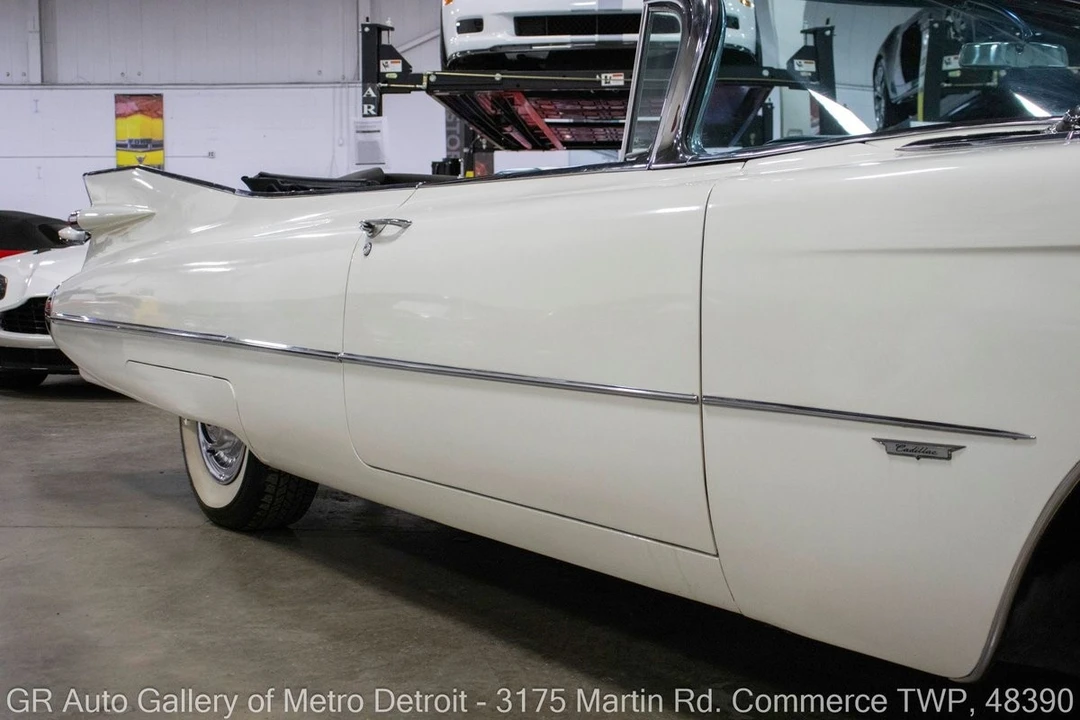 1959 Cadillac Series 62 5th Gen - Image 26 of 31