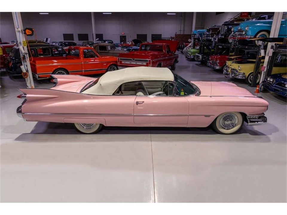 1959 Cadillac Series 62 5th Gen - Image 14 of 31