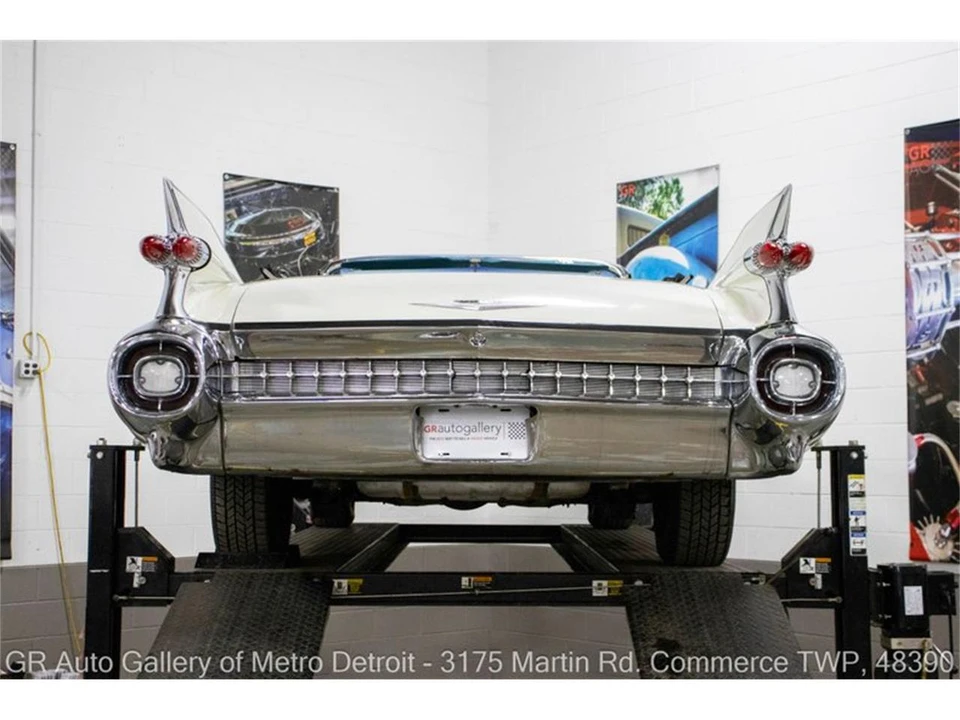 1959 Cadillac Series 62 5th Gen - Image 22 of 31
