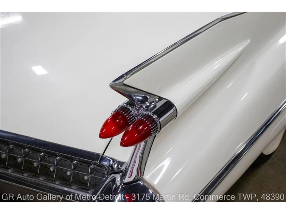 1959 Cadillac Series 62 5th Gen - Image 17 of 31