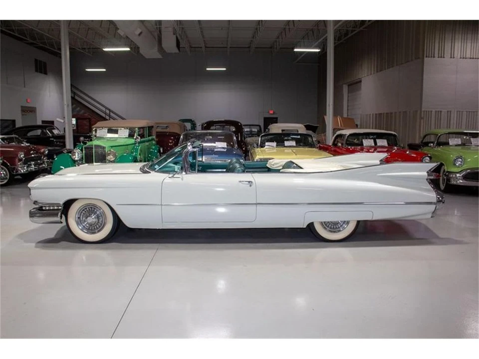 1959 Cadillac Series 62 5th Gen - Image 26 of 31