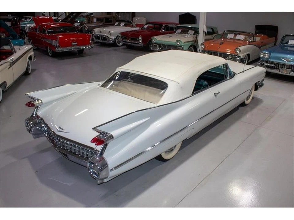 1959 Cadillac Series 62 5th Gen - Image 15 of 31