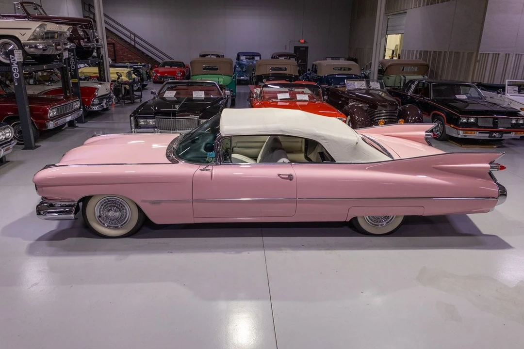 1959 Cadillac Series 62 5th Gen - Image 22 of 31