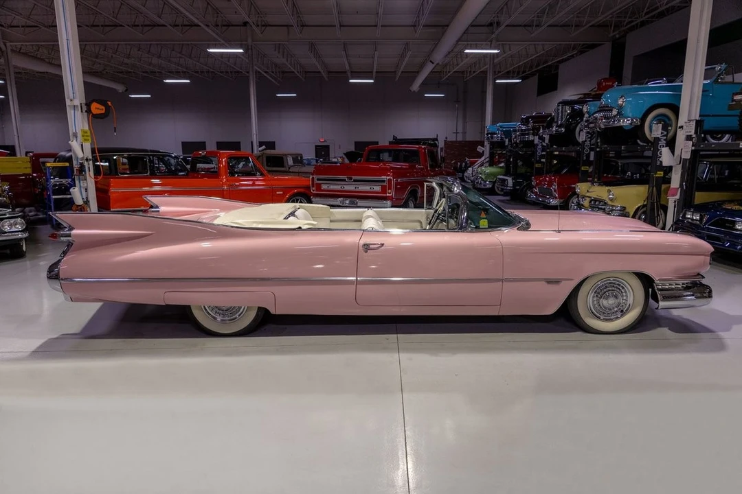 1959 Cadillac Series 62 5th Gen - Image 26 of 31