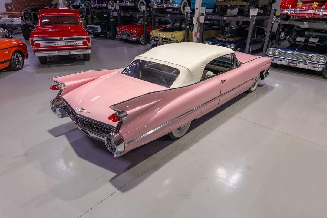 1959 Cadillac Series 62 5th Gen - Image 19 of 31