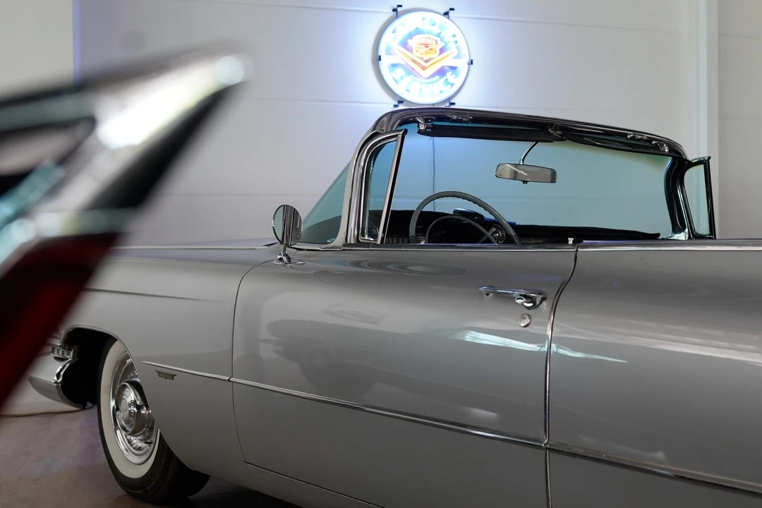 1959 Cadillac Series 62 5th Gen - Image 21 of 31